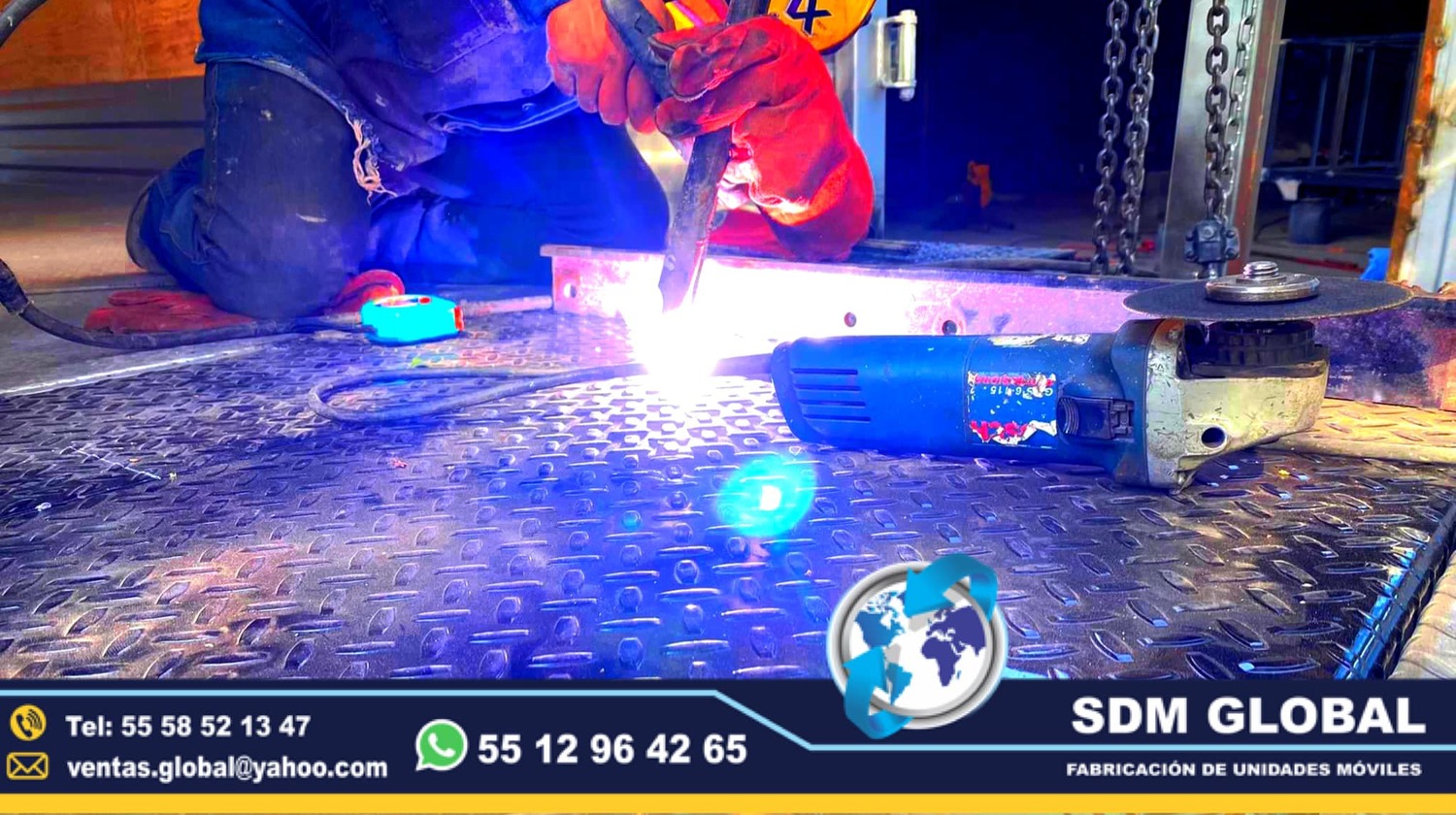 Fabricantes de Rampas Hidraulicas para camioneta y camion de carga 