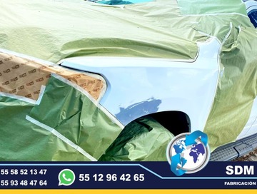 Fabricantes de Auto tanques o carrocerias tipo pipas para el almacenamiento y traslado de agua potable y productos líquidos. SDM Global Mexico somos una empresa líder en la Fabricacion y venta de Pipas de Agua, Auto Tanques o carrocerias con capacidad de 3000 lt, 5000 lt, 10,000 lt, 15000 lt, 20,000 litros, auto tanques de agua fijos y moviles, con personal altamente capasitado para su fabricacion.Una Pipa para Agua es un depósito destinado a almacenar agua para consumo humano o cualquier otro uso. ​ Los AutoTanques son un elemento fundamental en una red de abastecimiento de agua potable, para compensar las variaciones horarias de la demanda de agua potable, unidades moviles, equipamiento de patrullas, ambulancias de traslado, gruas de plaraforma, compactadores de basura, alargado y acorazado de chasis, rampas hidraulicas, redilas estaquitas, cajas secas, carrocerias, estaquitas, Fabricantes directos.Somos una Empresa Mexicana líder en el Mercado con años de experiencia, especialistas en la fabricacion de carrocerias tipo pipas de agua, y como fabricantes de Auto tanques de agua, Unidades Moviles Especiales de Seguridad, Salud, Comunicacion, Higine, etc.,Somos fabribricantes directos, distribuidores en todo Mexico, comunicate y te atenderemos personalmente.