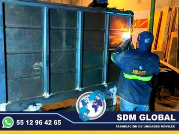 Cajas y Carrocerias Sdm Global Mexico Venta y Fabricacion de Remolques Plataformas Redilas Estacas Auto tanques pipas de agua SDM Global Mexico somos una empresa líder como fabricantes de cajas y carrocerias, redilas, semi remolques, plataformas, con personal altamente capasitado para su fabricacion.Las carrocerias y cajas secas son para el transporte. Están construidas generalmente de acero, aluminio y madera. Estas cajas y carrocerias se sujetan a la parte trasera de la unidad. Protegen los productos o mercancia, para transportarlo y hacerlos llegar a su destino en el mejor estado, son muy eficientes para una mejor logistica para su llegada o punto final.Somos una Empresa Mexicana líder en el Mercado con años de experiencia, especialistas como fabrica de Cajas y Carrocerias, Semi Remolques, Plataformas Redilas Estacas, Unidades Moviles Especiales de Seguridad, Salud, Comunicacion, Higine, etc.,Somos fabribricantes directos, distribuidores en todo Mexico, comunicate y te atenderemos personalmente. Cajas y Carrocerias Sdm Global Mexico Venta y Fabricacion de Remolques Plataformas Redilas Estacas Auto tanques pipas de agua SDM Global Mexico somos una empresa líder como fabricantes de cajas y carrocerias, redilas, semi remolques, plataformas, con personal altamente capasitado para su fabricacion.Las carrocerias y cajas secas son para el transporte. Están construidas generalmente de acero, aluminio y madera. Estas cajas y carrocerias se sujetan a la parte trasera de la unidad. Protegen los productos o mercancia, para transportarlo y hacerlos llegar a su destino en el mejor estado, son muy eficientes para una mejor logistica para su llegada o punto final.Somos una Empresa Mexicana líder en el Mercado con años de experiencia, especialistas como fabrica de Cajas y Carrocerias, Semi Remolques, Plataformas Redilas Estacas, Unidades Moviles Especiales de Seguridad, Salud, Comunicacion, Higine, etc.,Somos fabribricantes directos, distribuidores en todo Mexico, comunicate y te atenderemos personalmente.
