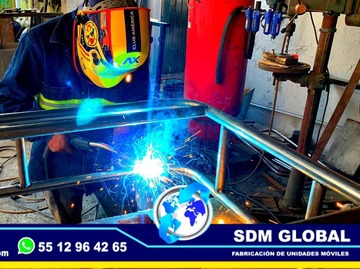 Cajas y Carrocerias Sdm Global Mexico Venta y Fabricacion de Remolques Plataformas Redilas Estacas Auto tanques pipas de agua SDM Global Mexico somos una empresa líder como fabricantes de cajas y carrocerias, redilas, semi remolques, plataformas, con personal altamente capasitado para su fabricacion.Las carrocerias y cajas secas son para el transporte. Están construidas generalmente de acero, aluminio y madera. Estas cajas y carrocerias se sujetan a la parte trasera de la unidad. Protegen los productos o mercancia, para transportarlo y hacerlos llegar a su destino en el mejor estado, son muy eficientes para una mejor logistica para su llegada o punto final.Somos una Empresa Mexicana líder en el Mercado con años de experiencia, especialistas como fabrica de Cajas y Carrocerias, Semi Remolques, Plataformas Redilas Estacas, Unidades Moviles Especiales de Seguridad, Salud, Comunicacion, Higine, etc.,Somos fabribricantes directos, distribuidores en todo Mexico, comunicate y te atenderemos personalmente. Cajas y Carrocerias Sdm Global Mexico Venta y Fabricacion de Remolques Plataformas Redilas Estacas Auto tanques pipas de agua SDM Global Mexico somos una empresa líder como fabricantes de cajas y carrocerias, redilas, semi remolques, plataformas, con personal altamente capasitado para su fabricacion.Las carrocerias y cajas secas son para el transporte. Están construidas generalmente de acero, aluminio y madera. Estas cajas y carrocerias se sujetan a la parte trasera de la unidad. Protegen los productos o mercancia, para transportarlo y hacerlos llegar a su destino en el mejor estado, son muy eficientes para una mejor logistica para su llegada o punto final.Somos una Empresa Mexicana líder en el Mercado con años de experiencia, especialistas como fabrica de Cajas y Carrocerias, Semi Remolques, Plataformas Redilas Estacas, Unidades Moviles Especiales de Seguridad, Salud, Comunicacion, Higine, etc.,Somos fabribricantes directos, distribuidores en todo Mexico, comunicate y te atenderemos personalmente.